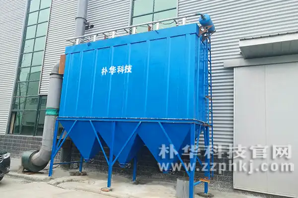 高效脉冲袋式除尘器设备安装在客户厂区 高效脉冲袋式除尘器设备安装在客户厂区